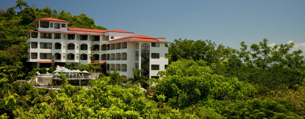 Parador Resort & Spa