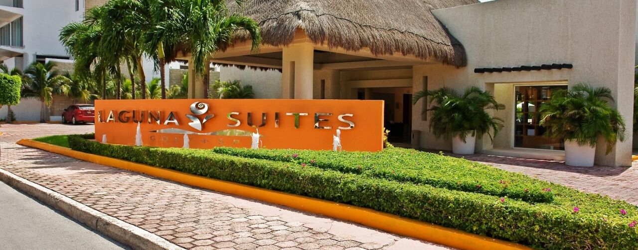 Laguna Suites Golf & Spa