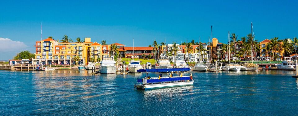 Marina el Cid Hotel & Yacht Club