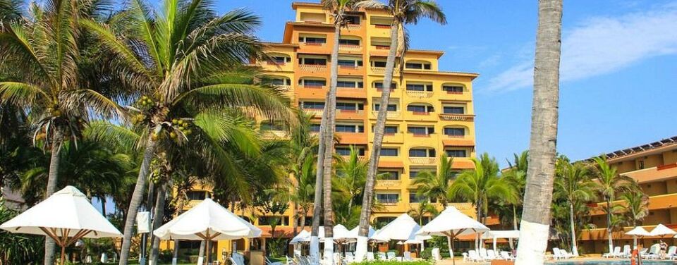 Costa de Oro Beach Club