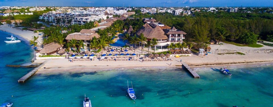 The Reef Coco Beach & Spa