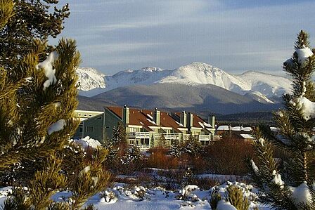 Twin Rivers Condominiums