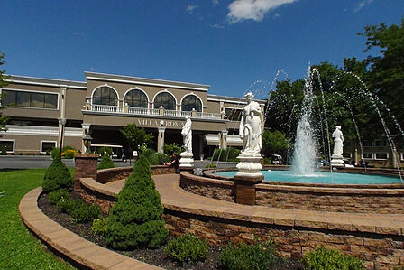 Villa Roma Resort Lodges