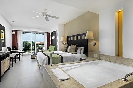 Sample Junior Suite with jacuzzi