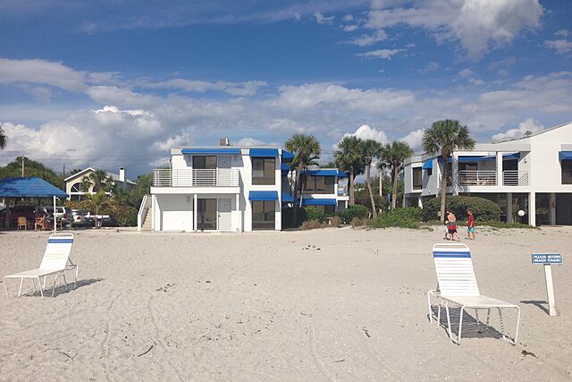 Gulf Tides of Longboat Key