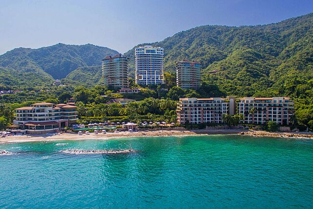 Garza Blanca Preserve Resort & Spa