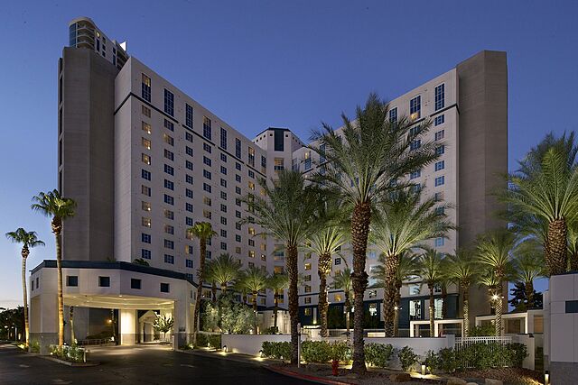 Hilton Grand Vacations on Paradise