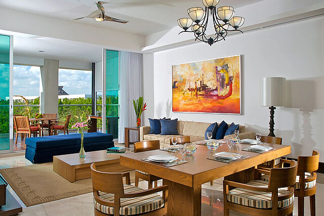 One- or two-bedroom suite with plunge pool