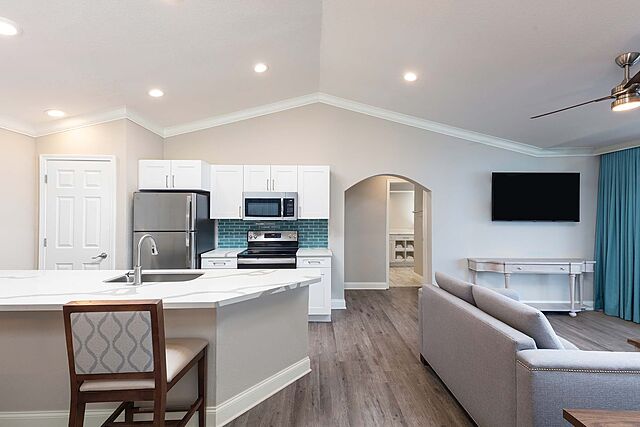 Sample One-Bedroom Deluxe Living Room