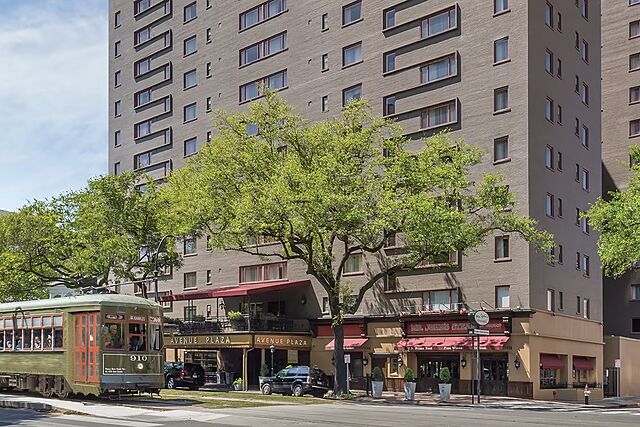 WorldMark Avenue Plaza