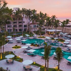 Pueblo Bonito Resort