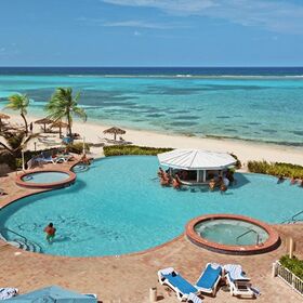 Infinity pool