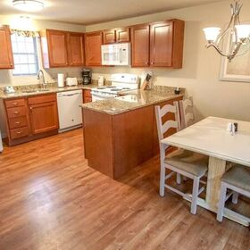 Spacious eat in Kitchen