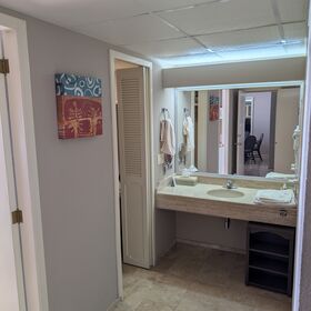 Bedroom-bath