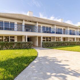 Courtyard Building 3