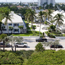 Dover House Resort