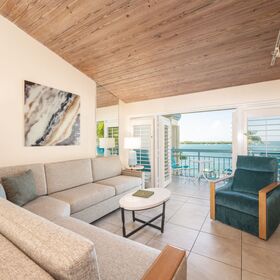 penthouse living rm