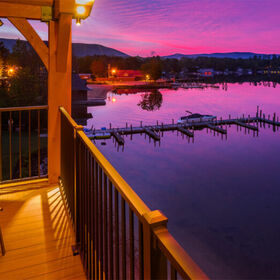 Center Harbor Inn