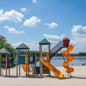 Amenity: Eagle Rock Beach Access & Playground