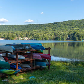 Amenity: Lake Susquehanna - Canoes & Kayaks