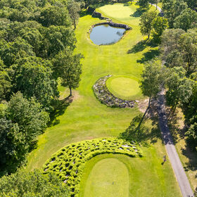 Aerial Photo of Eagle Rock Golf Course (18-Hole Championship Course) (Credit: Eagle Rock Resort)