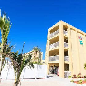 Coral Reef Beach Resort