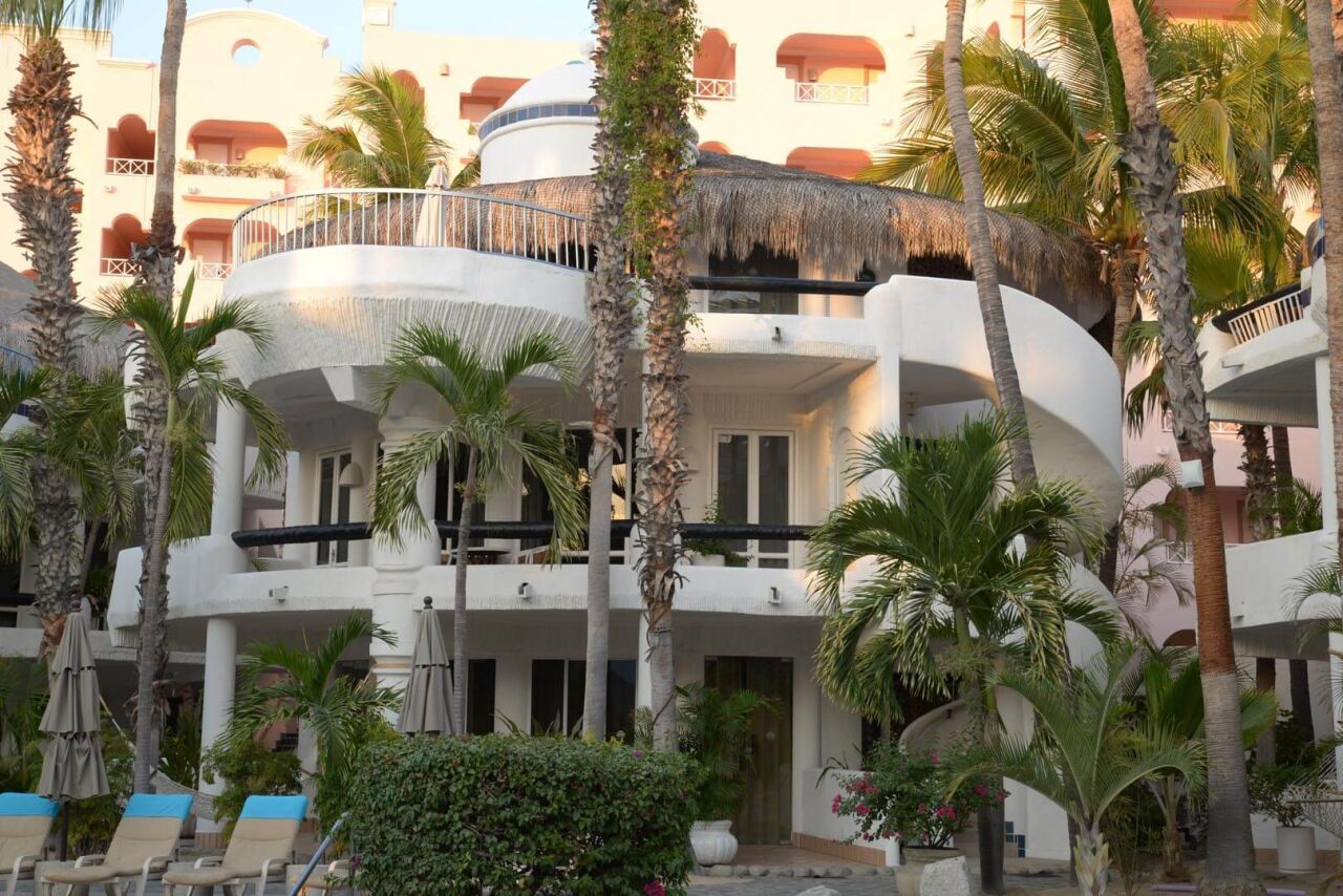 Club Cascadas de Baja