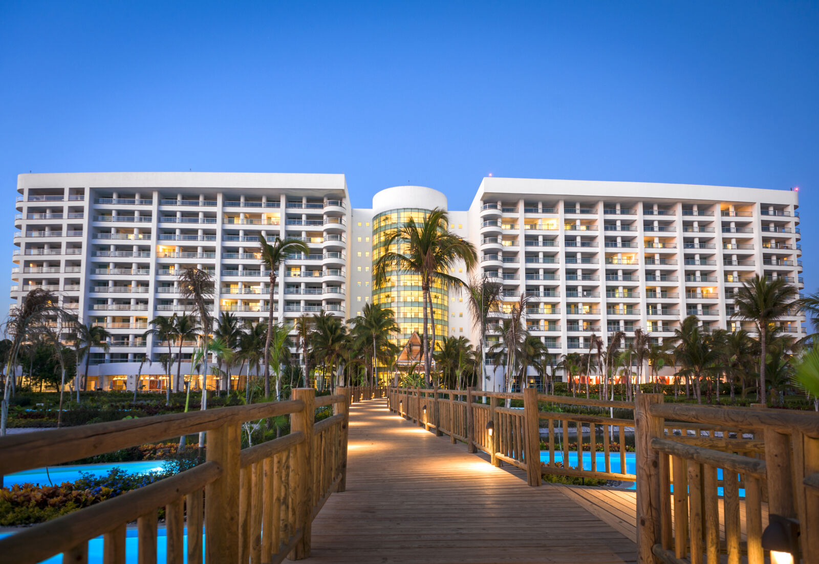 The Grand Mayan Acapulco