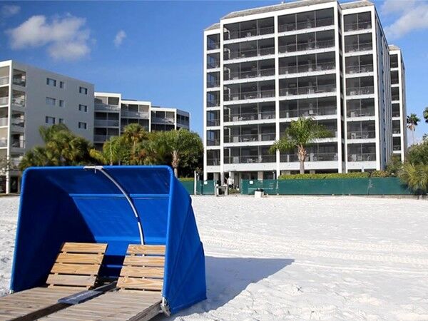 Seawatch On-the-Beach Resort