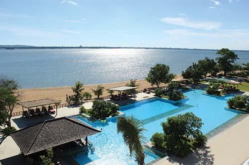 Peninsula Bay Resort