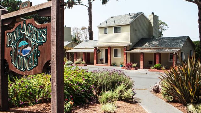 Pine Acres Lodge