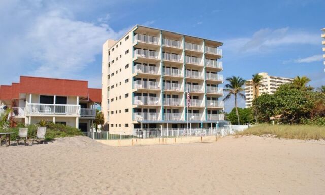 La Costa Beach Club Resort