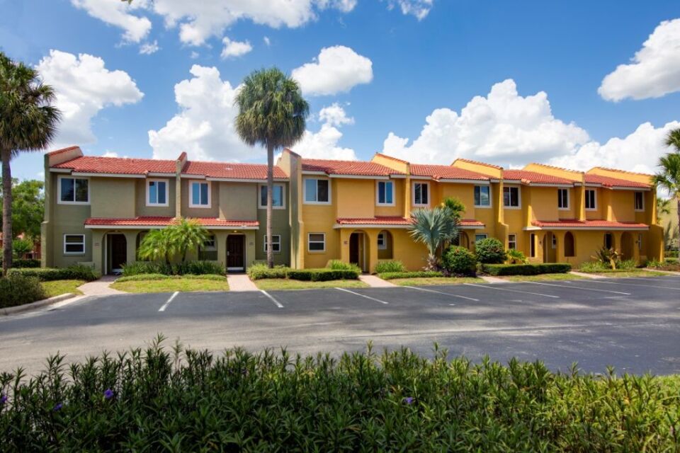 Vacation Villas at Fantasy World