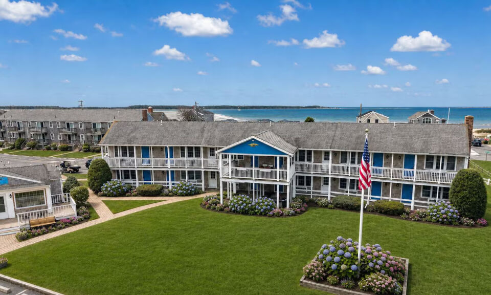 Colonial Acres Resort