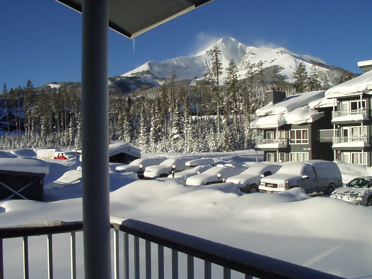 Lake Condominiums at Big Sky RedWeek