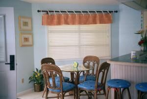 Ocean Sands Beach Club - Unit Dining Area