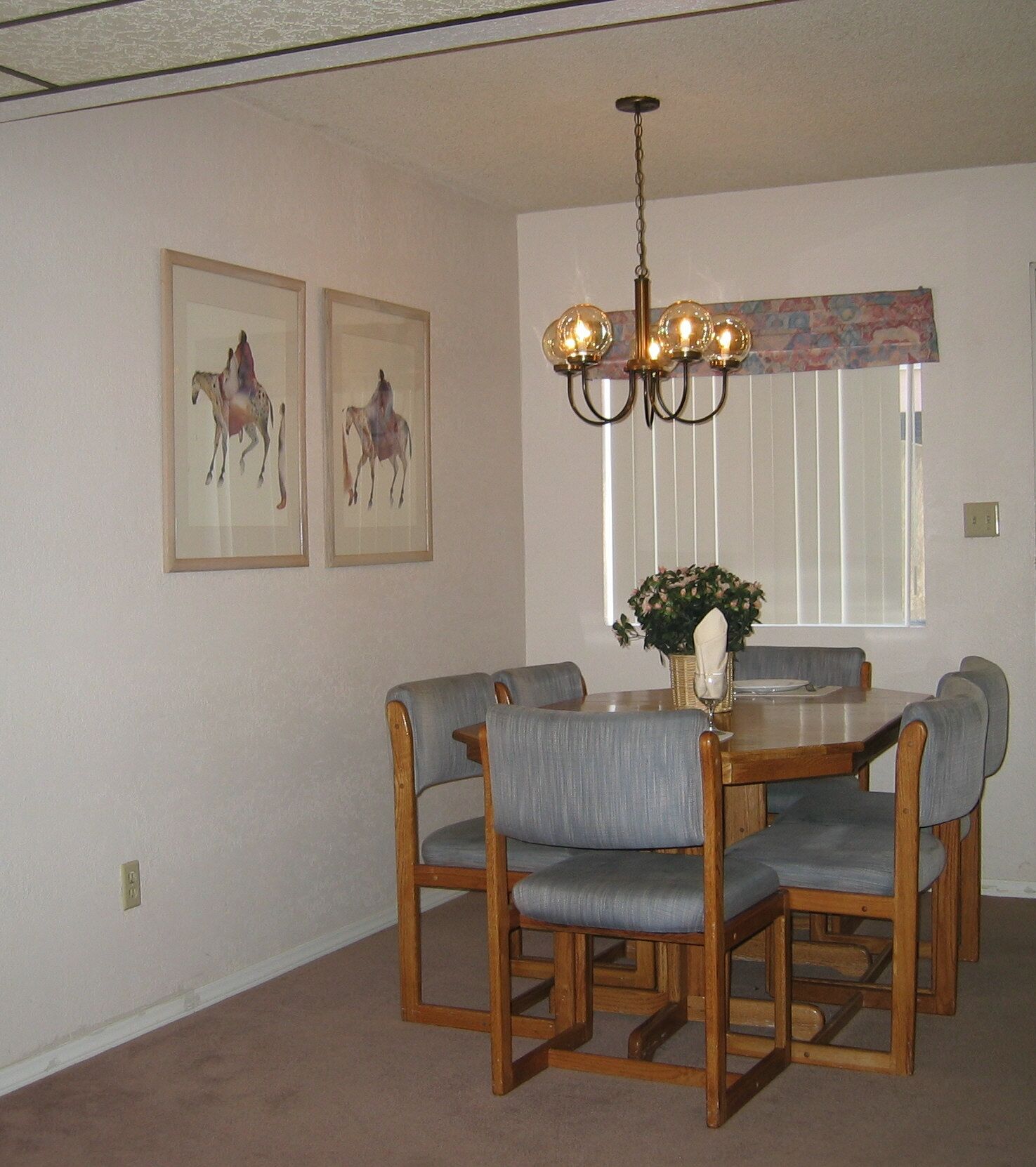 Sun Dunes Villas - Unit Dining Area