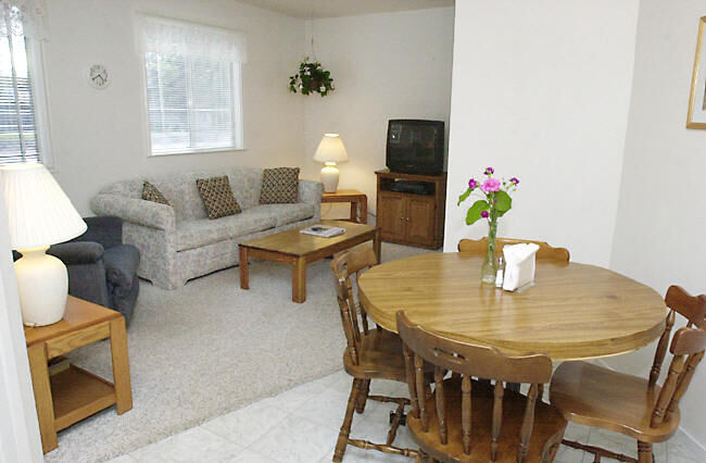 Paradise - unit living and dining areas