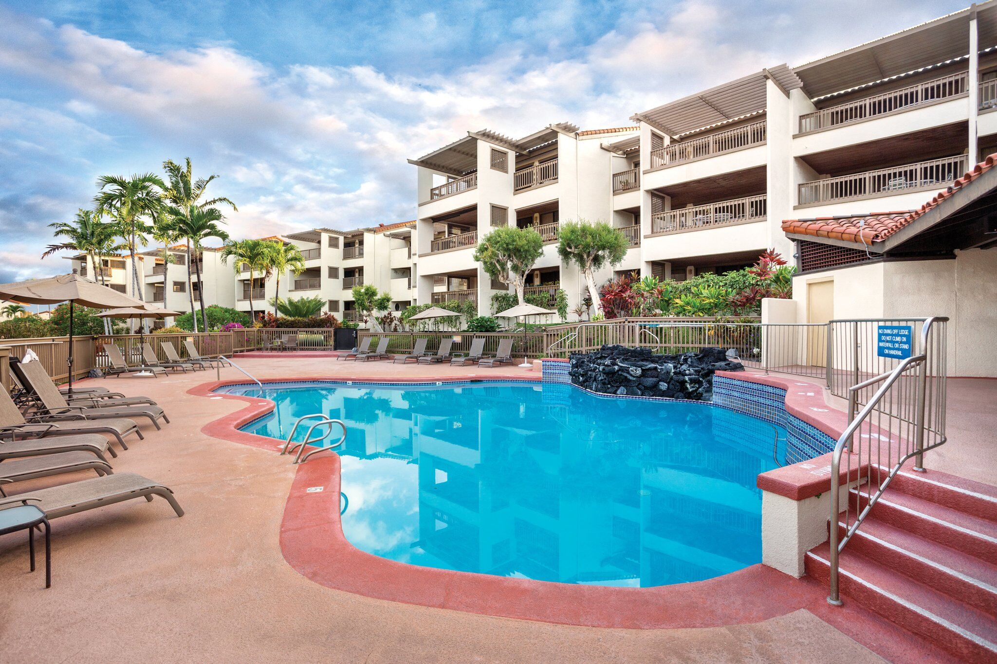 Kona Coast Resort II | RedWeek