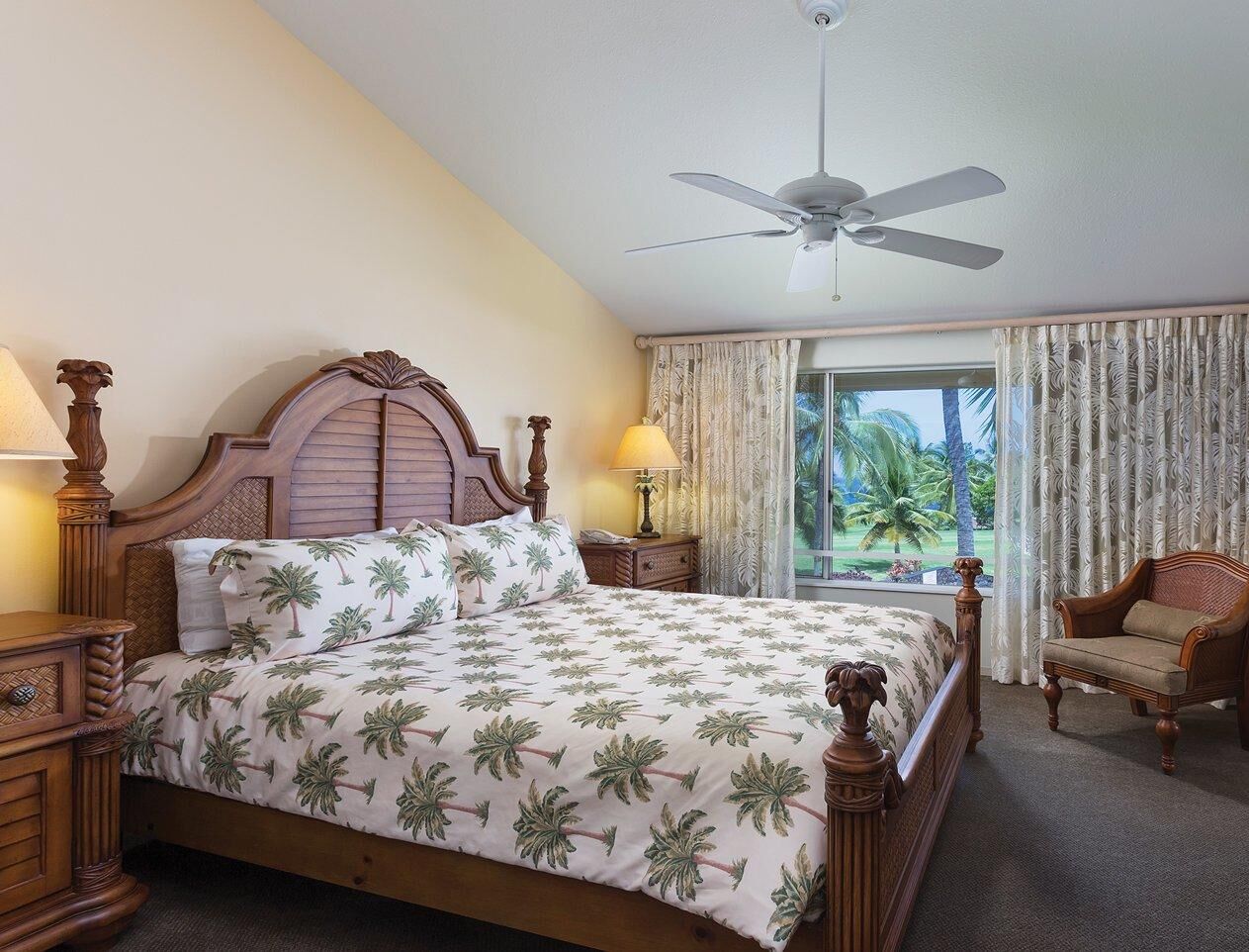 Kona Coast Resort | RedWeek