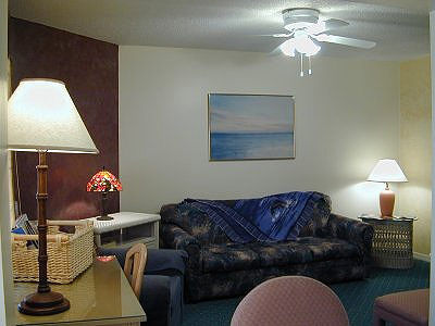 Royal Mansions Condominium Resort - Holiday Network