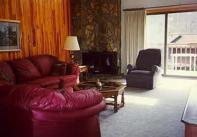 Room at Riviera Beach Resort (Dolphin)