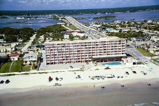Pirates Cove Resort