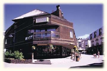 Whiski Jack at the Whistlerview