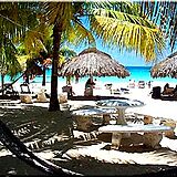 Beachcomber Club &mdash; Hammocks and beach at
