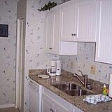 Ketch Court Resort — Unit Kitchen