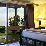 Hotel Molokai — Ocean Front Room