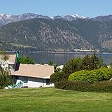 Wapato Point — Beautiful Lake View