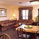 Split Rock Resort — - Unit Dining Area