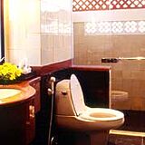 Q Signature Spa & Resort — Bathroom at Samui Peninsula Spa & Resort